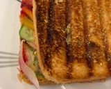 વેજ ચીઝ ગ્રીલ સેન્ડવીચ (Veg Cheese Grill Sandwich Recipe In Gujarati) રેસીપી સ્ટેપ4ફોટો