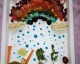A picture of step 6 of Rainbow fruit salad with honey.