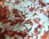 Foto del paso 5 de la receta: Vacío de cerdo a la mostaza con acelga, tomate, cebolla y perejil