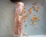 A picture of step 6 of Vegetable stuffed orange beef.