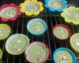 A picture of step 7 of Spinach Banana Muffins.