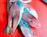 Foto del paso 2 de la receta: Jureles blancos de roca en escabeche de fish masala