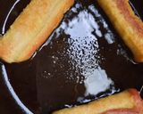 A picture of step 3 of French Toast Rollups.