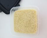 Foto del paso 1 de la receta: Ensalada de cous-cous con aguacate y melocotón