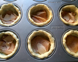 Foto del paso 4 de la receta: Tartaletas de hojaldre con crema de brócoli y puerros