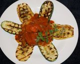 Foto del paso 5 de la receta: GUISADO DE POLLO CON YERBAS FRESCAS Y VEGETALES GRILLADOS. KETO. JON STYLE