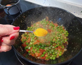 Foto del paso 6 de la receta: *Arroz con cúrcuma y guisantes*