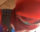 Foto del paso 16 de la receta: Mousse de frutos rojos, glaseado espejo y helado de nuez
