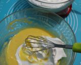 Foto langkah ke 4 dari resep Pandan Milo Chiffon Cake.