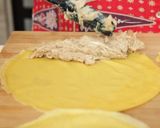 Foto langkah ke 8 dari resep Egg Chicken Roll ala Hokben Devina Hermawan.