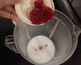 A picture of step 2 of Fruit Gem Milk Shake.