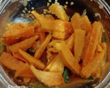 ओल्या हळदीचे लोणच (olya haldiche loncha recipe in marathi) रेसिपी स्टेप 4 फोटो 