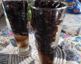 Foto langkah ke 3 dari resep Milk Tea with grassjelly.
