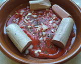 Foto del paso 2 de la receta: Huevos y salchichas a la cazuela