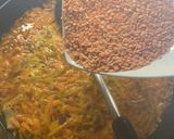 A picture of step 4 of Carrot, lentil and cumin spicy soup.