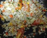 รูปขั้นตอนการทำที่ 3 ของ ข้าวผัดหมูยอ สูตร low sodium