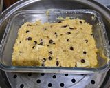 Foto langkah ke 4 dari resep Bolu pisang coklat keju.