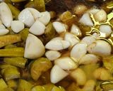 A picture of step 4 of Pointed Gourd Curry.