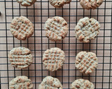 Foto del paso 3 de la receta: Galletas de avena y cebolla 🧅 (sin balanza)