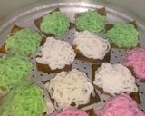 Foto langkah ke 4 dari resep Kue Putu Mayang.