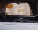 Foto del paso 1 de la receta: Pan fácil en panificadora 🍞