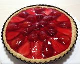 Foto del paso 7 de la receta: Tarta de frutillas con Crema