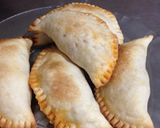 Foto del paso 8 de la receta: Empanadas de chivito