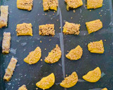 A picture of step 9 of Dates biscuits.