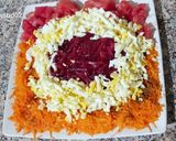 Une image de l'étape 5 de Salade des légumes rouges aux œufs.