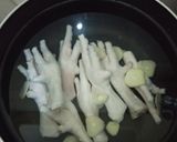 Foto langkah ke 1 dari resep Sop Ceker.