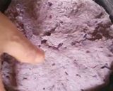 Foto langkah ke 3 dari resep Roti Kukus Ubi Ungu Isi Apel Cinnamon.