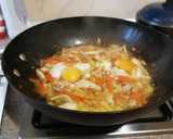 Foto del paso 5 de la receta: Pechuga de pollo con zanahoria y patatas salteadas - plato único