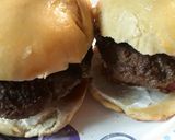 A picture of step 7 of Burger on a Bun.