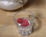 A picture of step 4 of Cranachan.