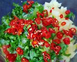 A picture of step 2 of Chunky Salsa.