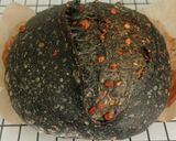 Foto langkah ke 23 dari resep Charcoal Wijen Chili Flakes Cheese Sourdough Bread (Open Bake Method).