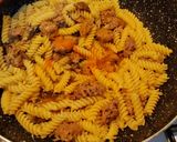 Foto del passaggio 6 della ricetta Fusilli d'oro alpino