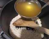 Foto langkah ke 3 dari resep Risotto Asparagus Udang.