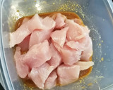 Foto del paso 3 de la receta: Brochetas de pollo marinadas