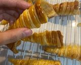 Foto langkah ke 7 dari resep Custard Cream Horn Pastry / Kue Cum Cum.
