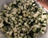 Foto del paso 1 de la receta: Salsa Boloñesa con calabacín, jamón serrano y aceitunas negras !!!!