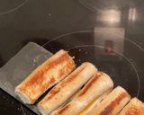 A picture of step 3 of Bread Cheese Rolls.