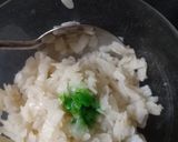 A picture of step 3 of Tri colour milk pauva.
