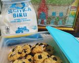 Foto langkah ke 4 dari resep Oreo Cream Cookies!.