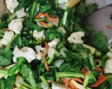 Gambar langkah 6 resipi Sayur campur.