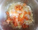 A picture of step 1 of Rolled oats chilla.