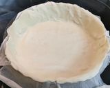 A picture of step 1 of Quiche with Jamón Ibérico and Manchego Cheese.
