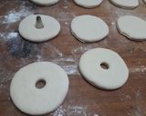 Foto del paso 3 de la receta: Rosquillas fritas en grasa, esperando la lluvia 🌧🐖