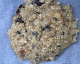 Foto del paso 4 de la receta: Galletas sin azúcar añadida: avena, manzana y chocolate