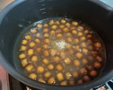 A picture of step 2 of Handmade Bubble Milk Tea.